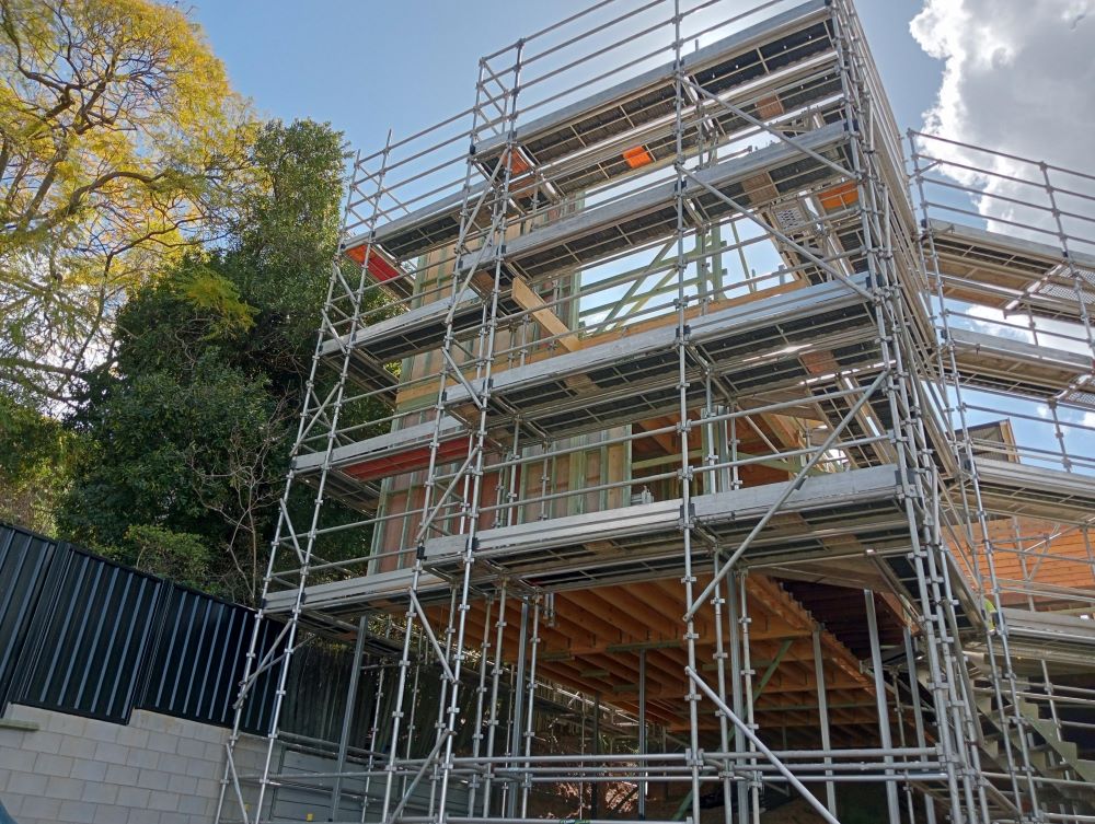 Aluminium vs. Steel: Selecting the Ideal Scaffold Solution